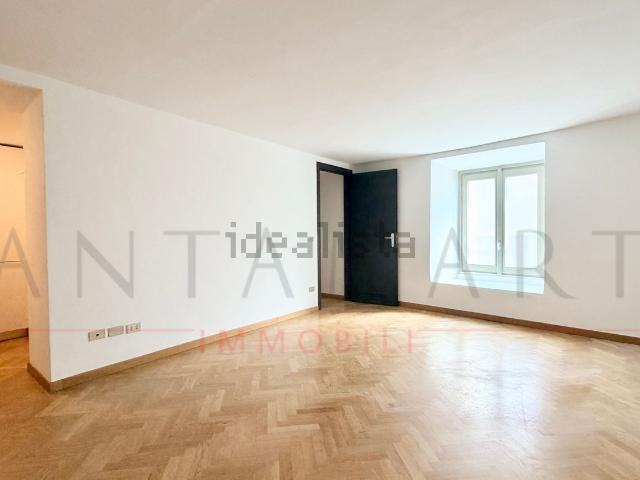 Appartamento in affitto di 60 m² in Via Disciplini