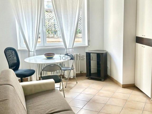 Appartamento in affitto di 60 m² in Via Don Carlo Steeb