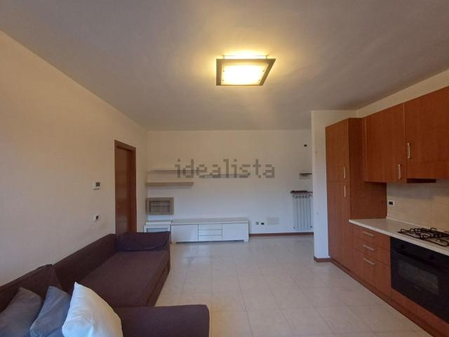 Appartamento in affitto di 60 m² in Via Egidio Folli, 8