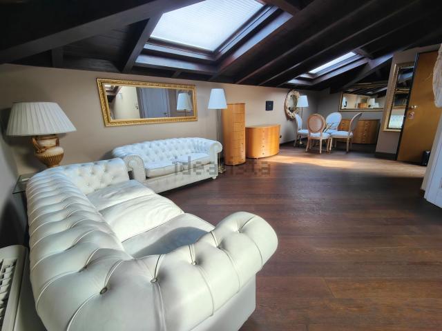 Appartamento in affitto di 60 m² in Via Emilia Levante, 176