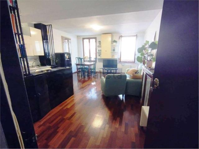 Appartamento in affitto di 60 m² in Via Gabriele Falloppia, 39