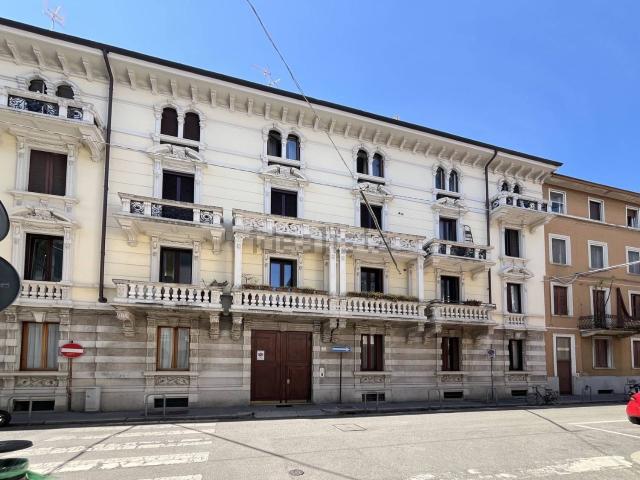 Appartamento in affitto di 60 m² in Via Gaslini, 21