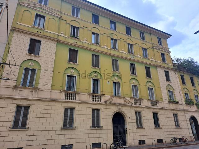 Appartamento in affitto di 60 m² in Via Gaspare Rosales, 9