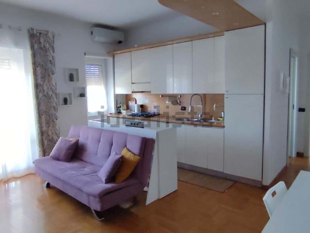 Appartamento in affitto di 60 m² in Via Giovanni Gastaldi, 54