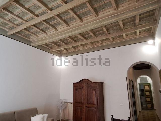 Appartamento in affitto di 60 m² in Via Giulia