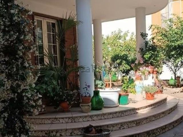 Appartamento in affitto di 60 m² in Via Leonida Flascassovitti