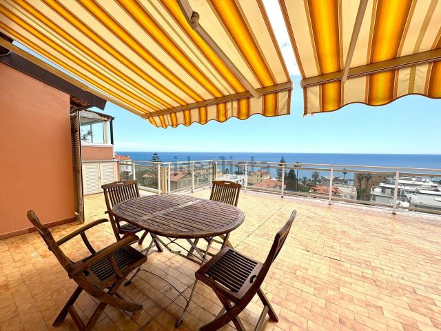 Appartamento in affitto di 60 m² in Via Marinella, 2