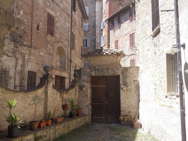 Appartamento in affitto di 60 m² in Via Mattioli