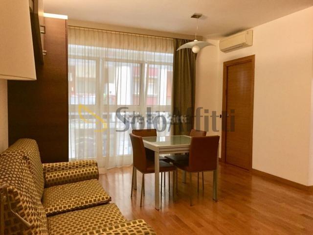 Appartamento in affitto di 60 m² in Via Napoli, 15