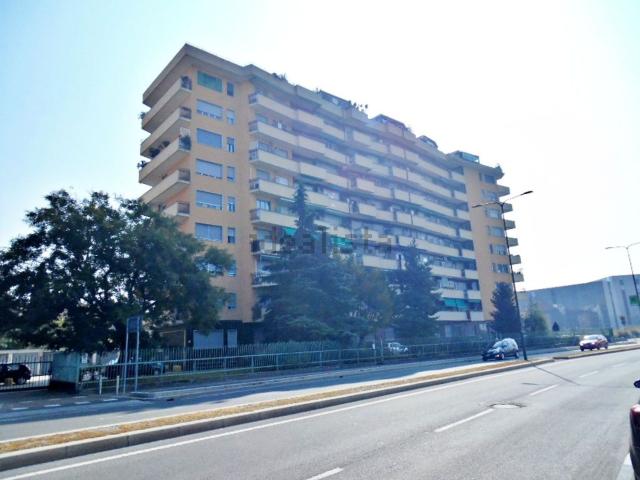 Appartamento in affitto di 60 m² in Via Olgettina, 9