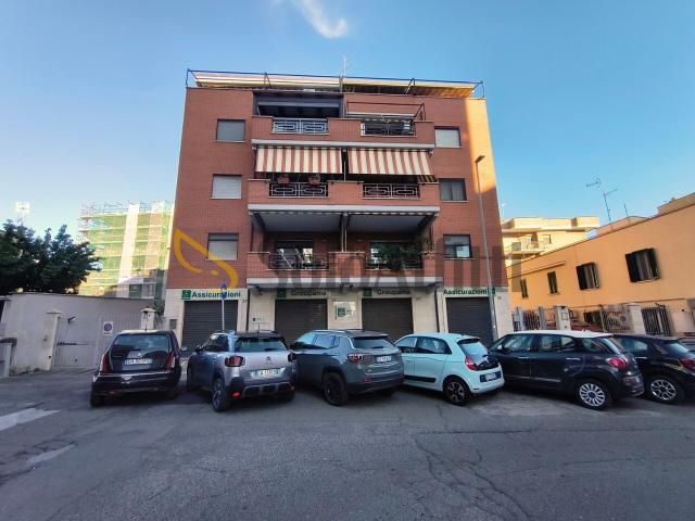 Appartamento in affitto di 60 m² in Via Paolo Antonini, 21