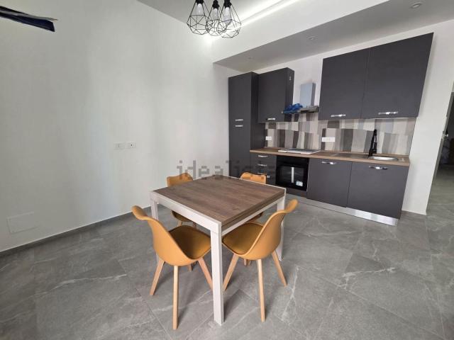 Appartamento in affitto di 60 m² in Via Palestro, 38