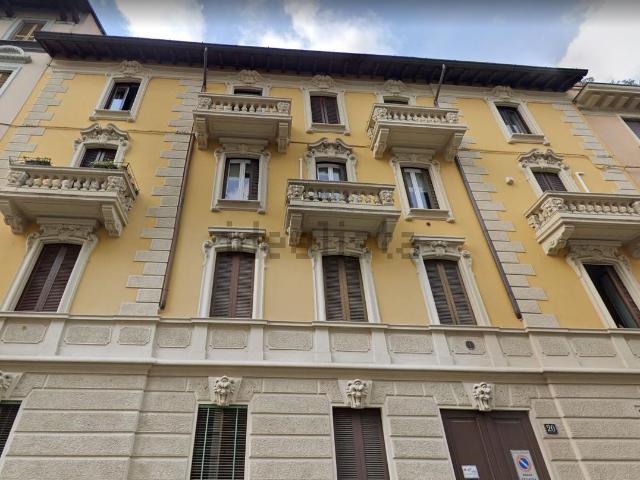 Appartamento in affitto di 60 m² in Via Perugino, 20