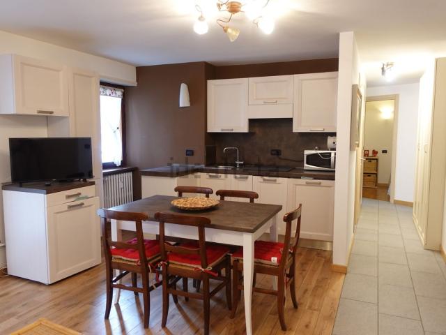 Appartamento in affitto di 60 m² in Via Regionale, 34