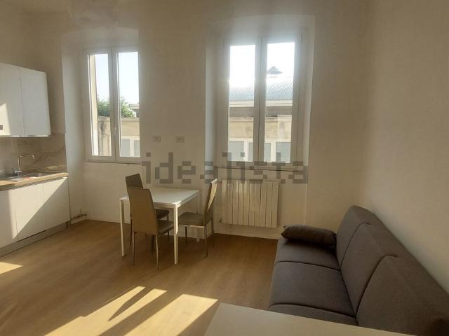 Appartamento in affitto di 60 m² in Via Risorgimento, 2