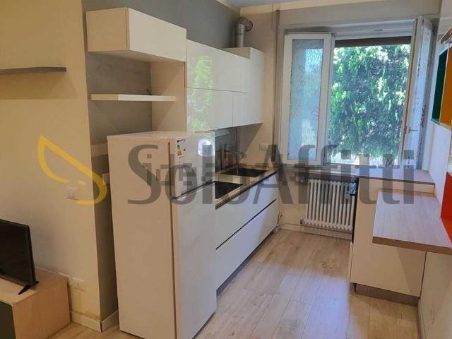 Appartamento in affitto di 60 m² in Via Riviera, 144