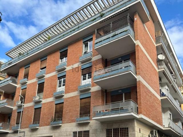 Appartamento in affitto di 60 m² in Via Roccaporena