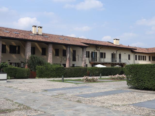 Appartamento in affitto di 60 m² in Via Rugacesio, 3