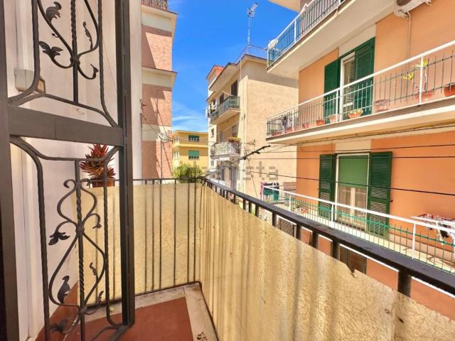Appartamento in affitto di 60 m² in Via Solfatara, 65