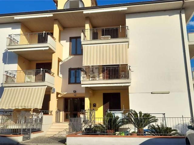 Appartamento in affitto di 60 m² in Viale Esperia, 8