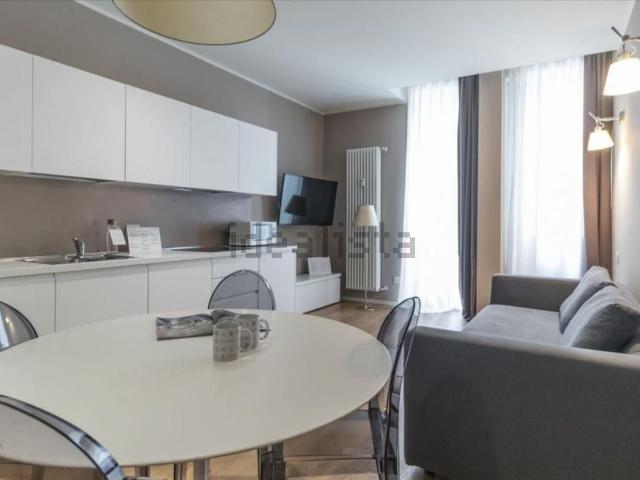 Appartamento in affitto di 61 m² in Via Carlo Freguglia