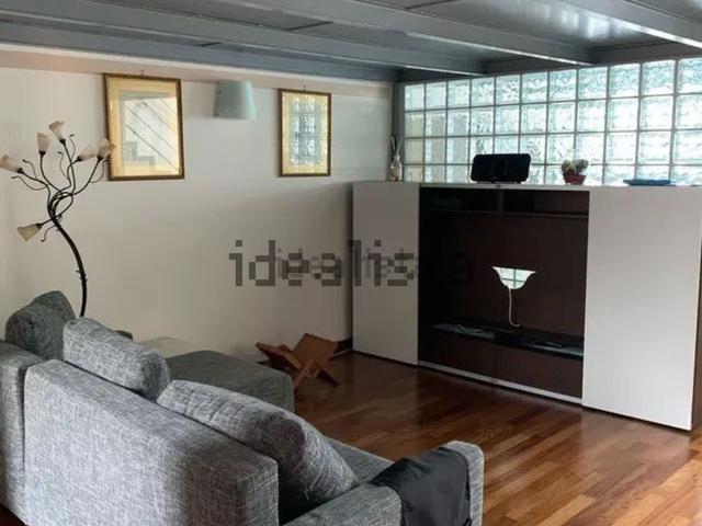 Appartamento in affitto di 61 m² in Via Francesco de Sanctis, 2