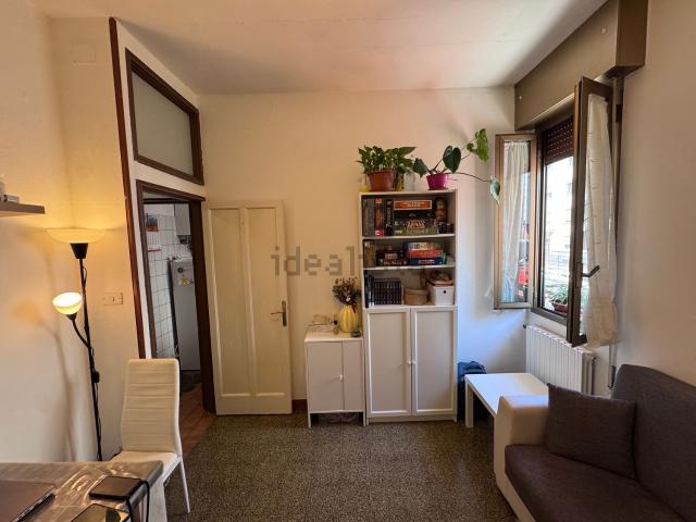 Appartamento in affitto di 61 m² in Via Libia
