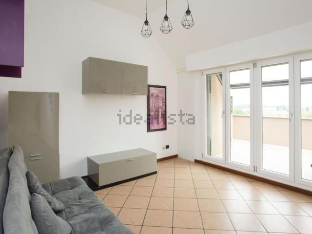 Appartamento in affitto di 61 m² in Via Papa Giovanni XXIII, 24