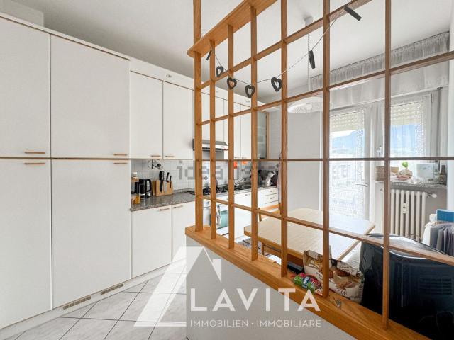 Appartamento in affitto di 61 m² in Via Resia