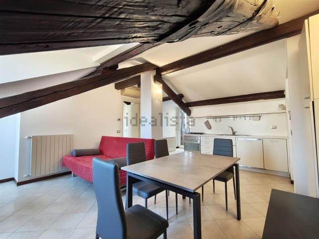 Appartamento in affitto di 61 m² in Viale Sondrio, 3