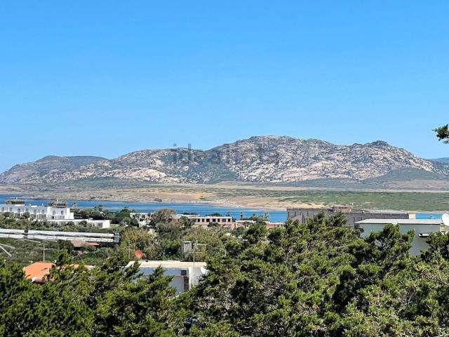 Appartamento in affitto di 62 m² in Via Cala di li Nassi, 14