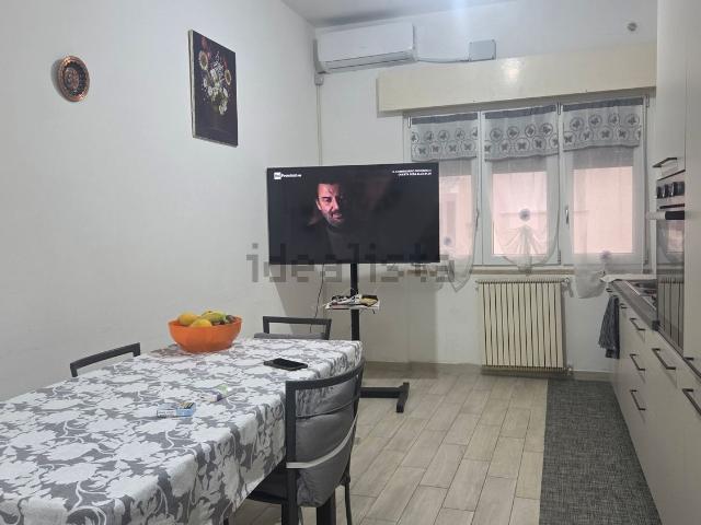 Appartamento in affitto di 62 m² in Via Mantova, 7
