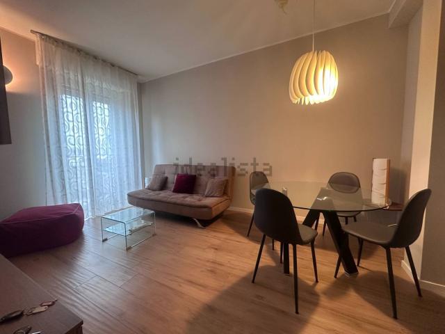 Appartamento in affitto di 62 m² in Via Massimo Gorki, 2