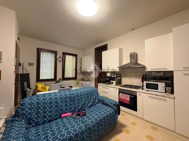 Appartamento in affitto di 62 m² in Viale Europa, 16