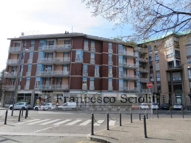 Appartamento in affitto di 67 m² in Piazzale Santuario, 2