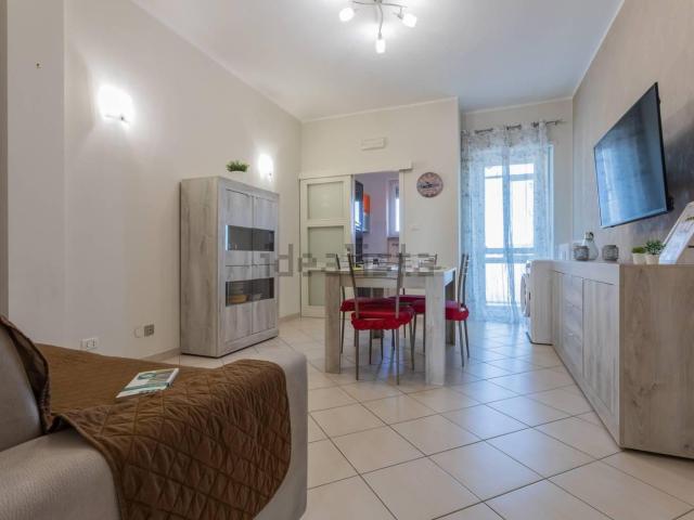 Appartamento in affitto di 67 m² in Via Gaspero Barbera, 33