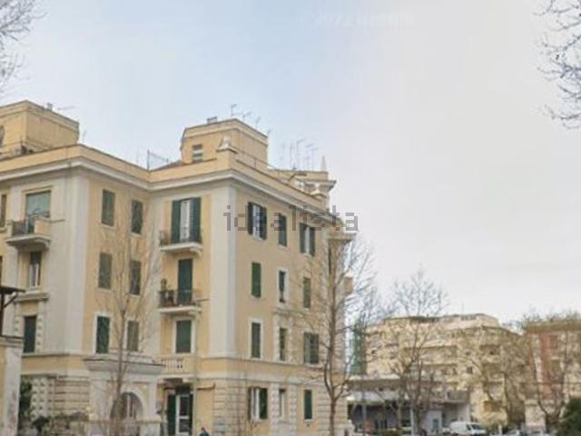 Appartamento in affitto di 67 m² in Viale della Marina, 3