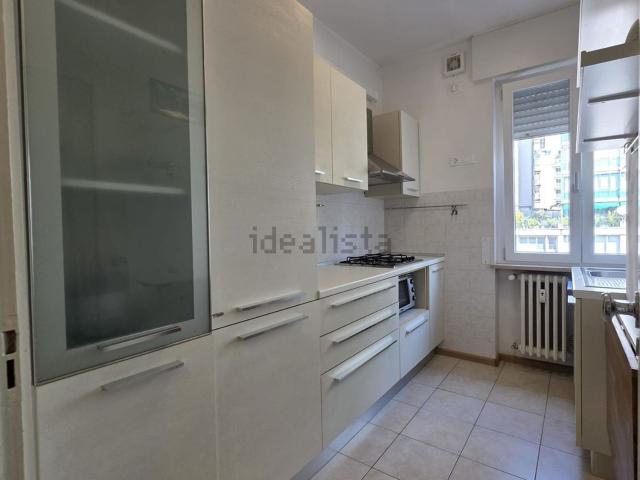 Appartamento in affitto di 67 m² in Viale Giacomo Leopardi, 126