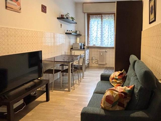 Appartamento in affitto di 67 m² in Viale Giacomo Matteotti, 340