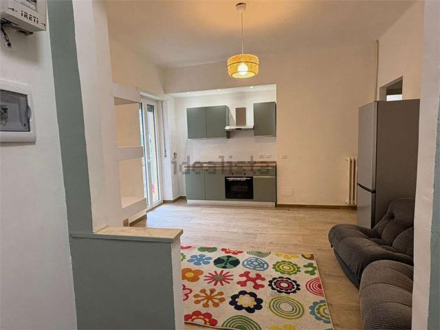 Appartamento in affitto di 64 m² in Via Michele Amari, 5