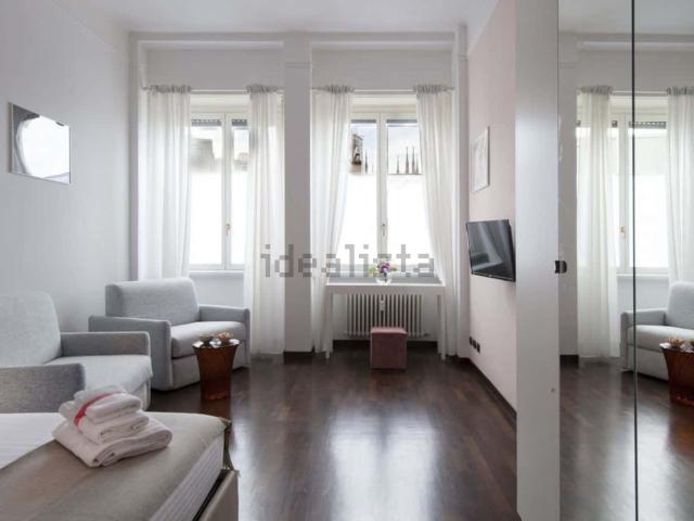 Appartamento in affitto di 65 m² in Galleria del Corso, 2