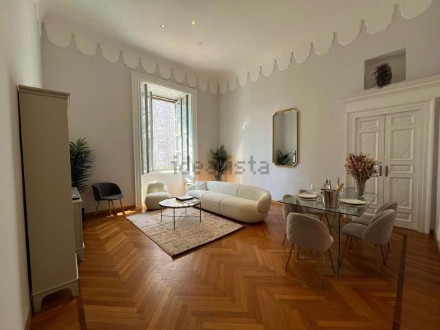Appartamento in affitto di 65 m² in Piazza del Duomo, 2