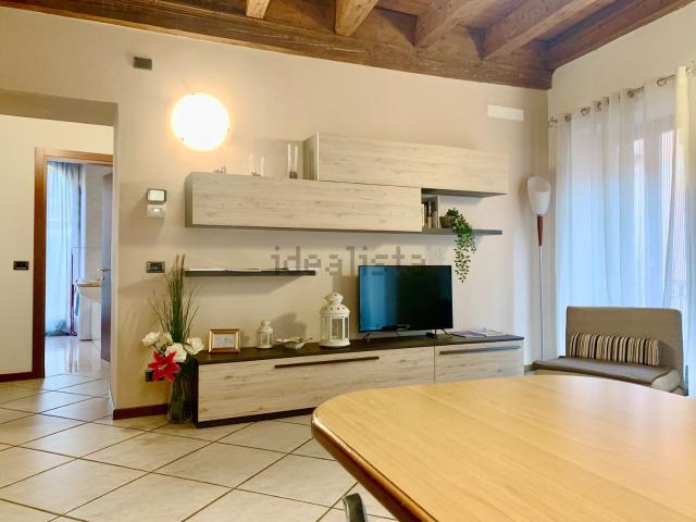 Appartamento in affitto di 65 m² in Piazza Isolo, 1