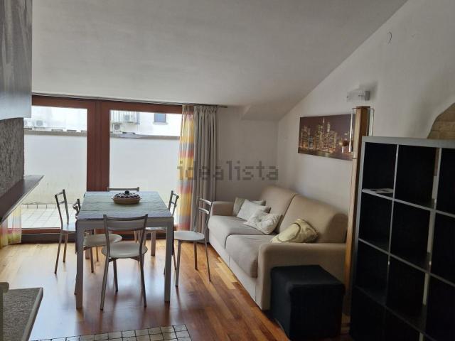Appartamento in affitto di 65 m² in Vicolo Avogari