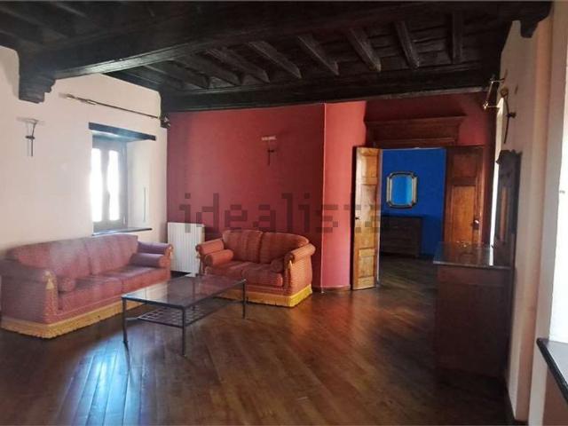 Appartamento in affitto di 65 m² in Via Trento, 36