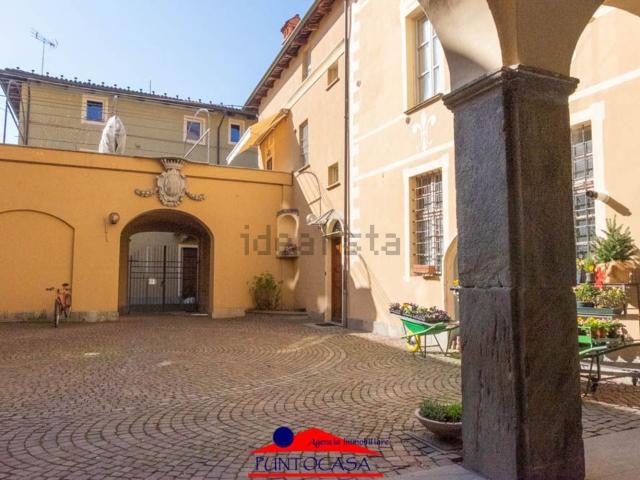 Appartamento in affitto di 65 m² in Via UMBERTO I, 81