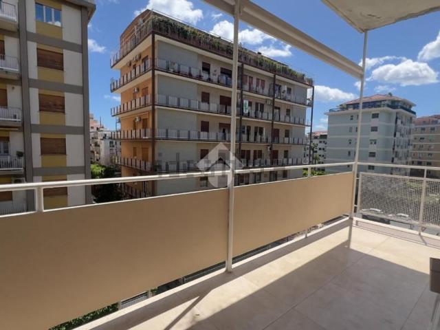 Appartamento in affitto di 65 m² in Via Veneto, 2
