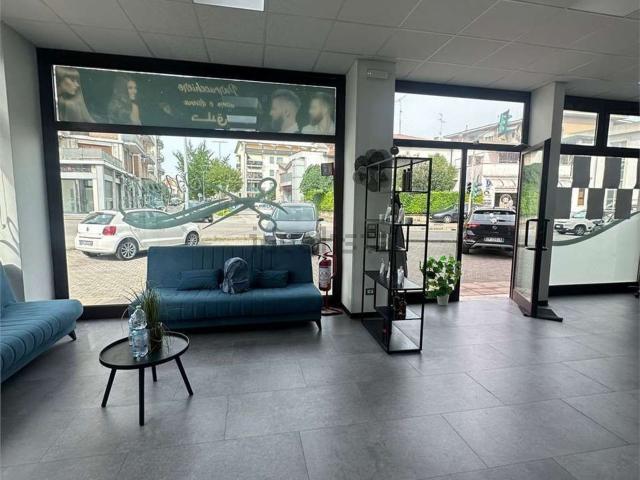 Appartamento in affitto di 65 m² in Via A. Manzoni, 1