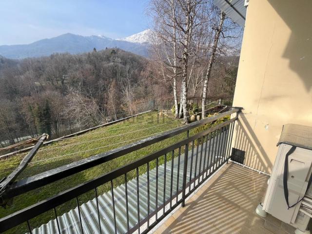 Appartamento in affitto di 65 m² in Via Adolfo Ghella, 34