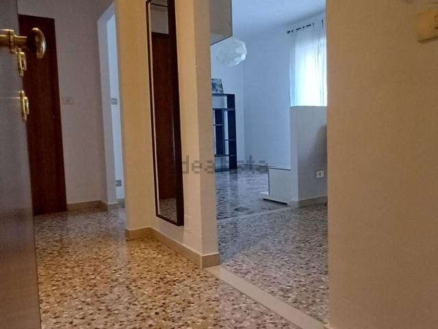 Appartamento in affitto di 65 m² in Via Angelo da Velo, 3